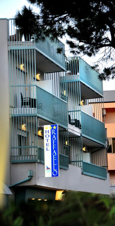 Hotel Raffaello Caorle Exteriér fotografie
